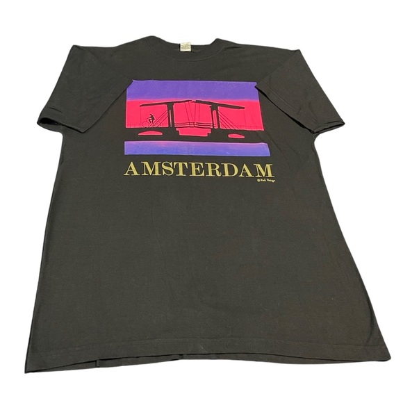 Amsterdam Tee - Random Short Sleeve - Picture 2 of 2